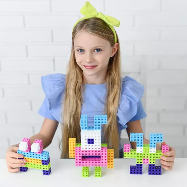 xcube-pink-50-sesja-02.jpg.pagespeed.ic.rAuOtmtraJ